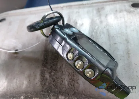 2002 GMC Yukon Sle from USA, damaged, VIN 1GKEC13V72R309087